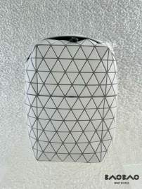 Picture of Issey Miyake Handbags _SKUfw223579004fw